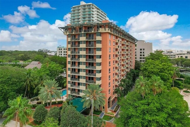 Building Photo - 2951 S Bayshore Dr