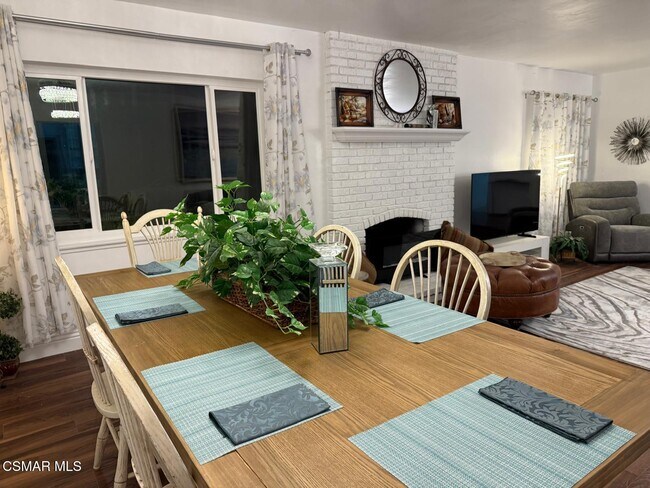 Building Photo - 1572 Dover Ave