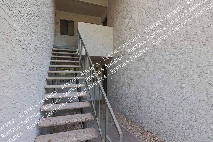 Building Photo - 6480 N 82nd St