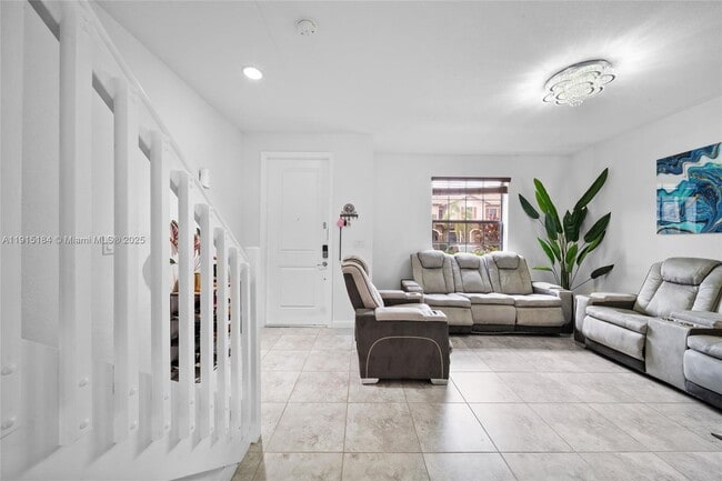 Building Photo - 15053 SW 115th Terrace