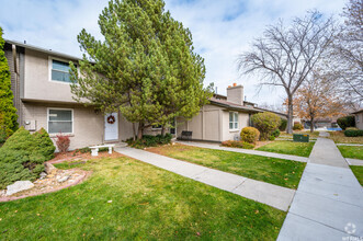 Building Photo - 55 San Rafael Ct