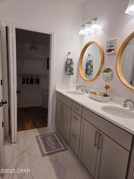 Building Photo - 8661 Shell Sink Dr