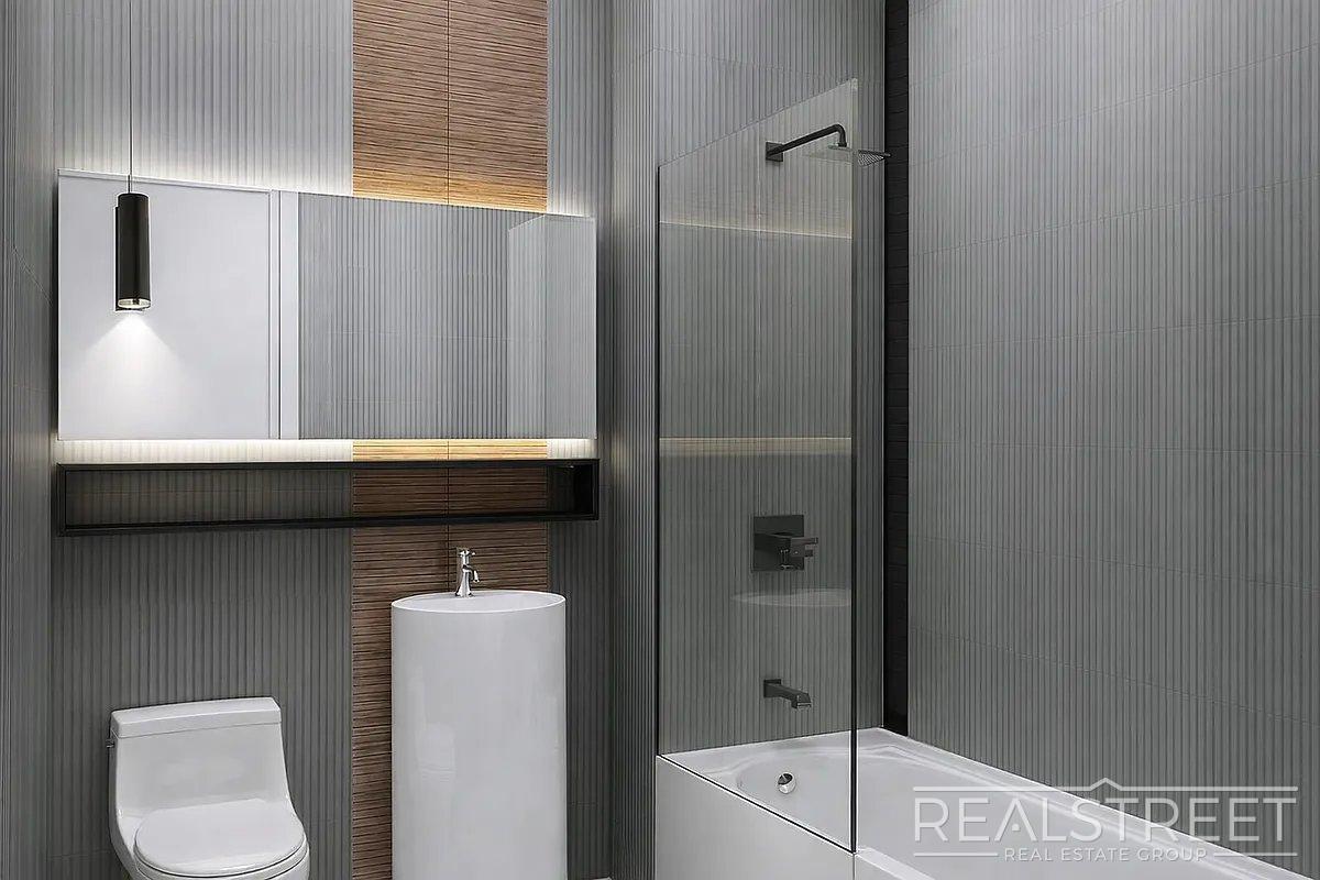 Building Photo - Winthrop St