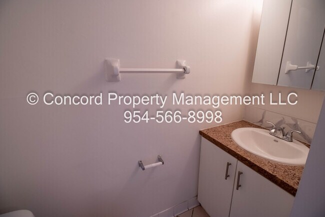 Building Photo - ASK ABOUT OUR SPECIALS! 2/1.5 Townhouse St...