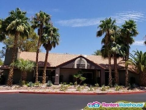 Primary Photo - AVAILABLE MID DECEMBER! GROUND FLOOR CONDO...