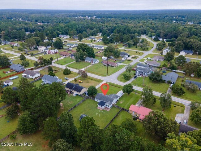 Building Photo - 295 Riggs Rd