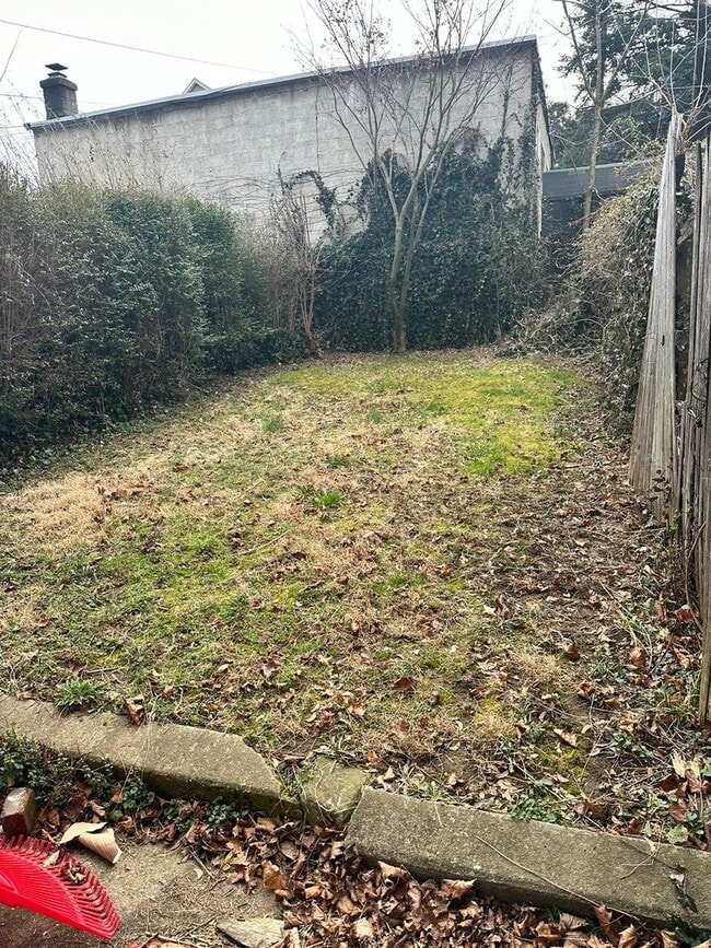 Building Photo - Southside Bethlehem Rental – 3-Bedroom 1 B...