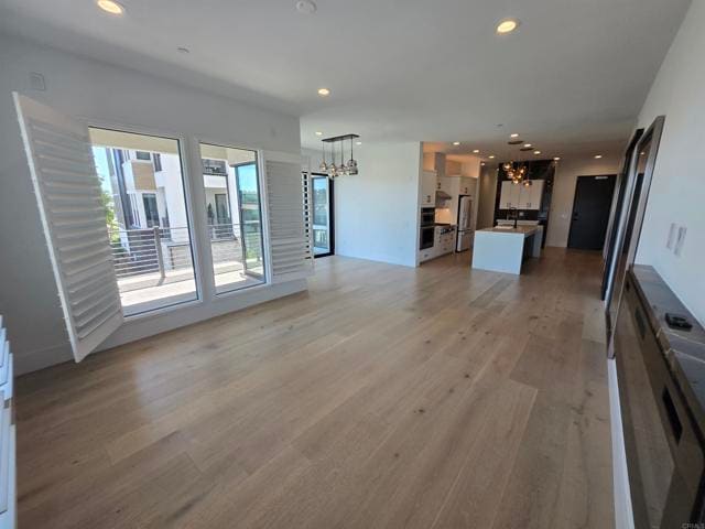 Building Photo - 8337 Distinctive Dr