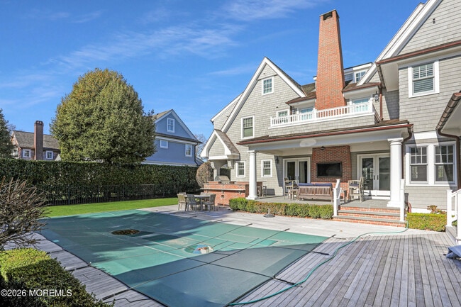 Building Photo - 101 Tuttle Ave