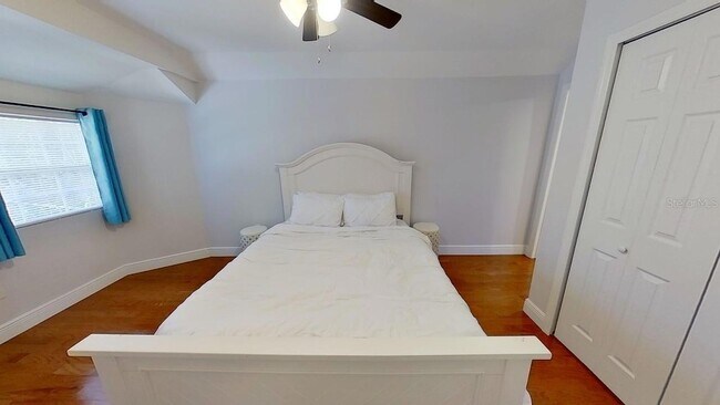 Building Photo - 3729 31st Ave S