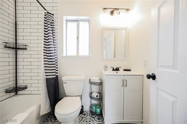 Building Photo - 1640 Crystal Shadows Cir