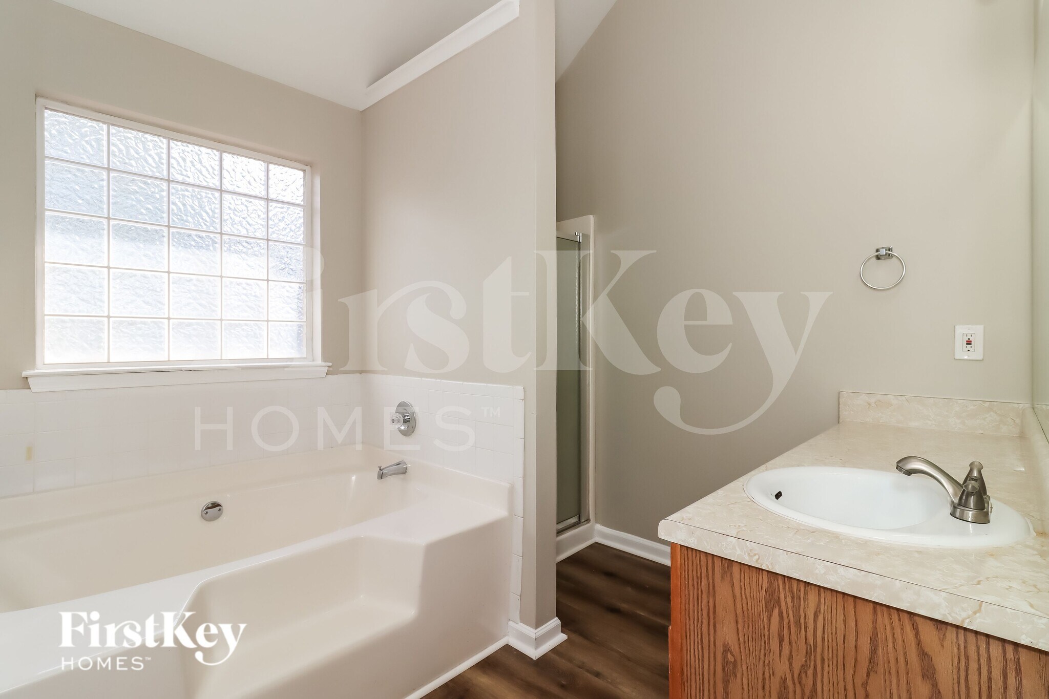 Building Photo - 3091 Overlook Ln