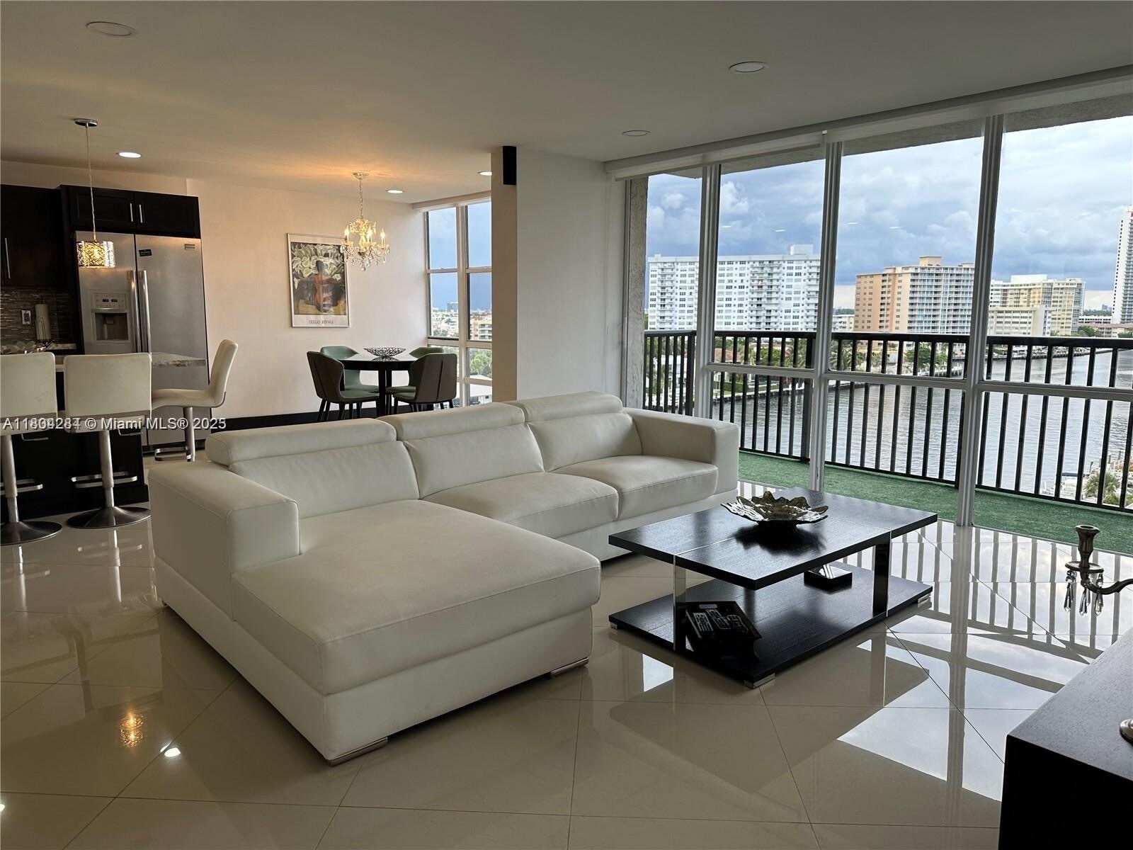 Building Photo - 2017 S Ocean Dr