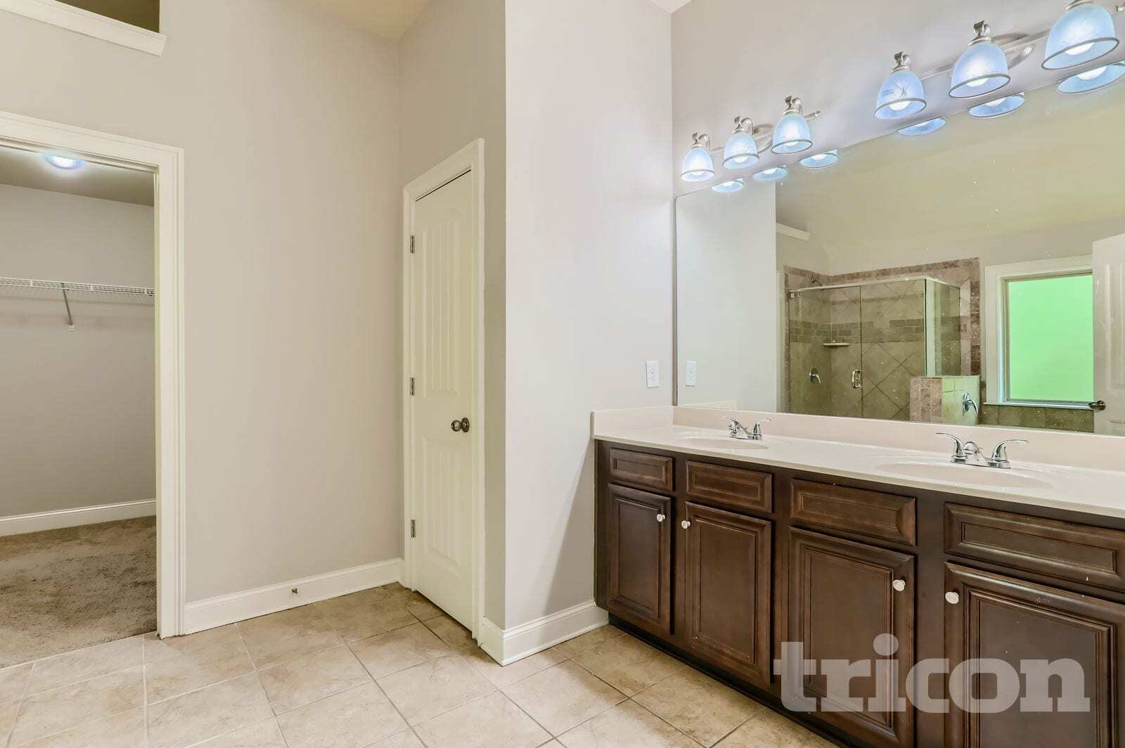 Building Photo - 37 Canyon View Dr