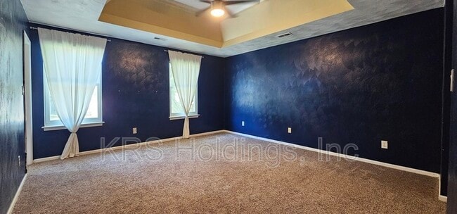 Building Photo - 25 Gallaer Ct