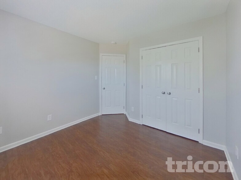 Building Photo - 8872 Treyburn Dr