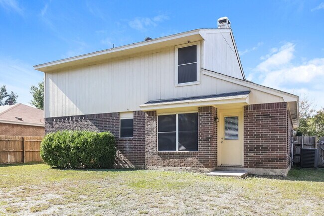 Building Photo - 6804 Brookdale Dr