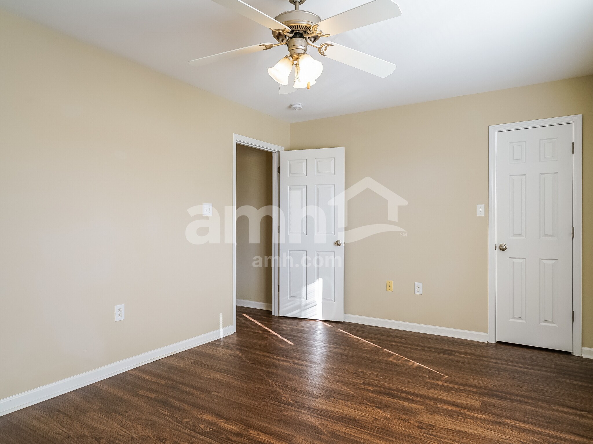 Building Photo - 67 Wolf Creek Ln