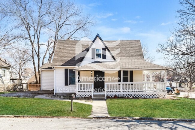 Building Photo - 628 Spruce St