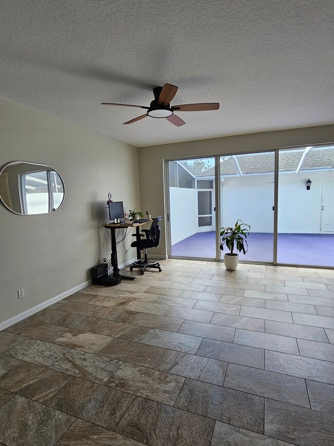 Building Photo - 9309 Northlake Pkwy