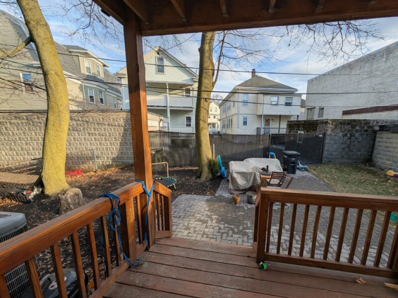 Building Photo - 19 Indiana Ave