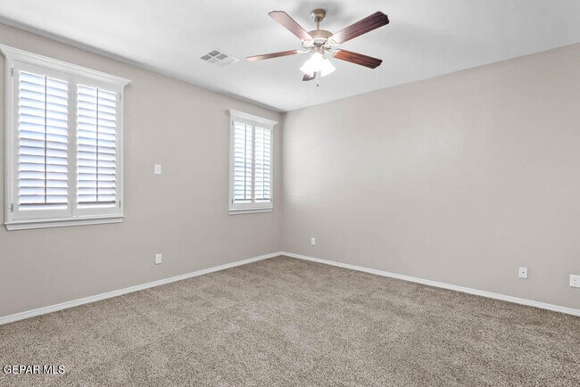 Building Photo - 14229 Bluesky Point Ct