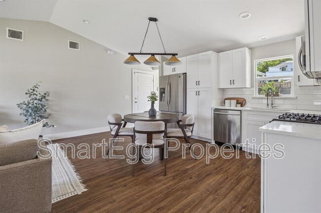 Building Photo - 3703 Tower View Ct