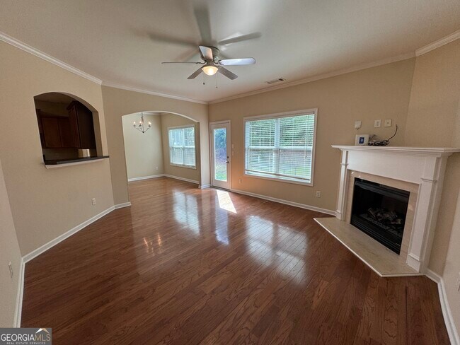 Building Photo - 1455 Blackstone Way
