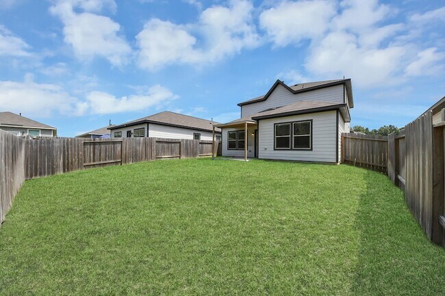 Building Photo - 16489 Moss Ln