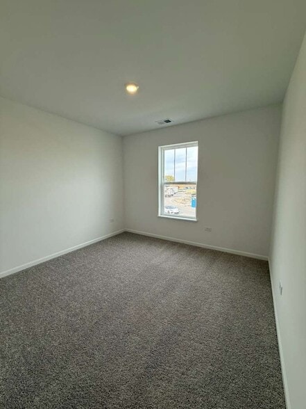 Building Photo - 25747 W Yorkshire Dr