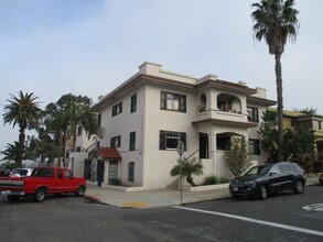 Building Photo - Charming 1 bed/1 bath unit in Golden Hills