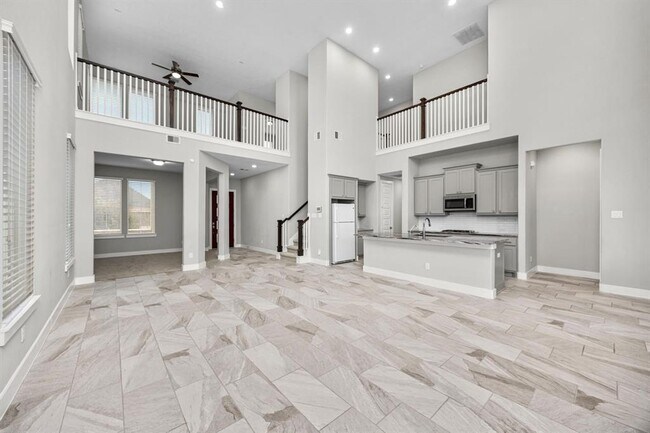 Building Photo - 13207 Terania Clf Trce