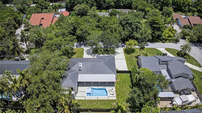 Building Photo - 7865 SW 183rd Terrace