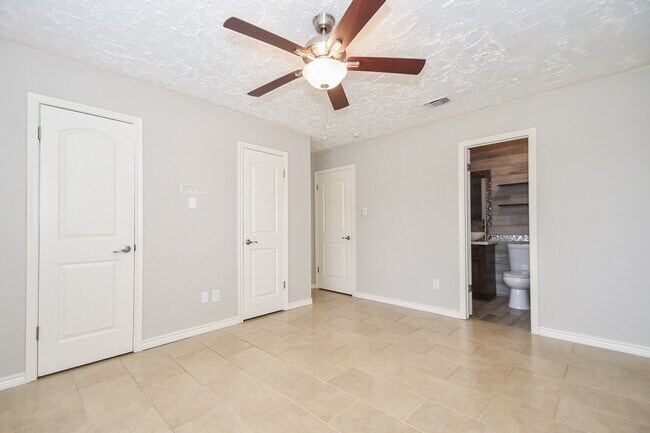 Building Photo - 13106 Bamboo Forest Trail