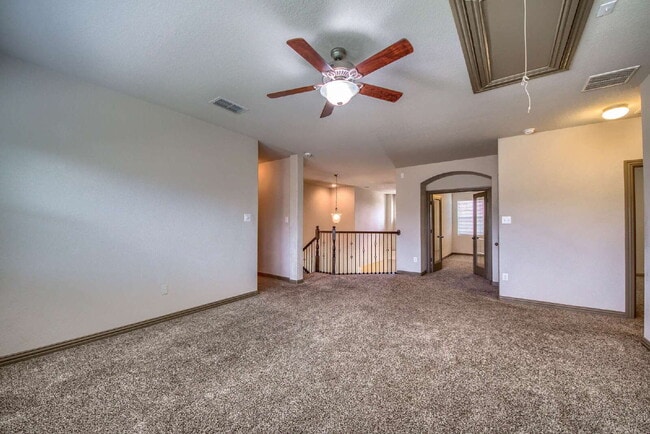 Building Photo - ****Go Big, Then Come Home to Comfort and Style!****