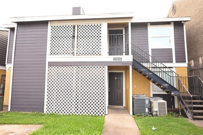 Primary Photo - 12654 Ashford Meadow Dr