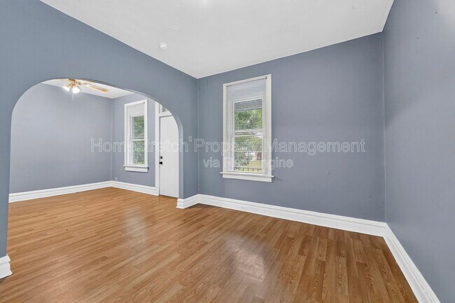 Building Photo - 4446 Itaska St