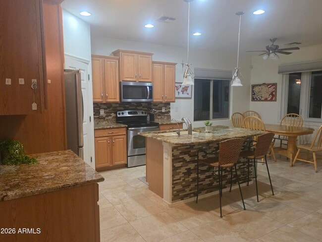 Building Photo - 42826 W Darter Dr