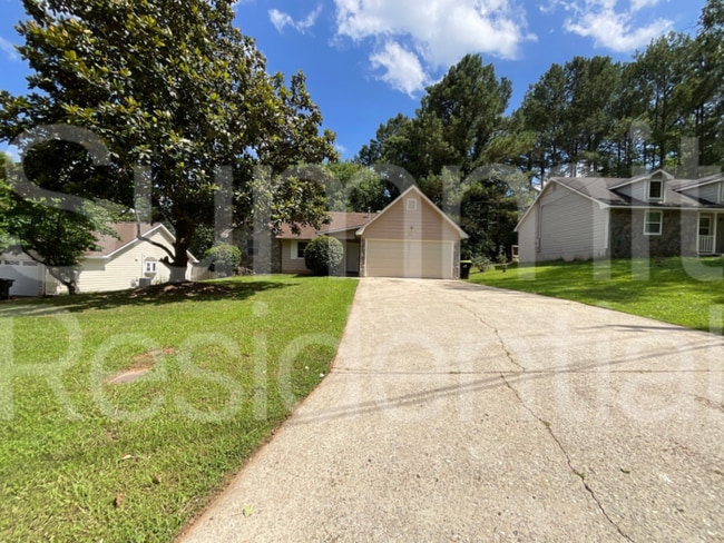 Building Photo - 245 Windemere Way