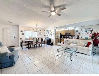 Building Photo - 7569 Heather Walk Dr