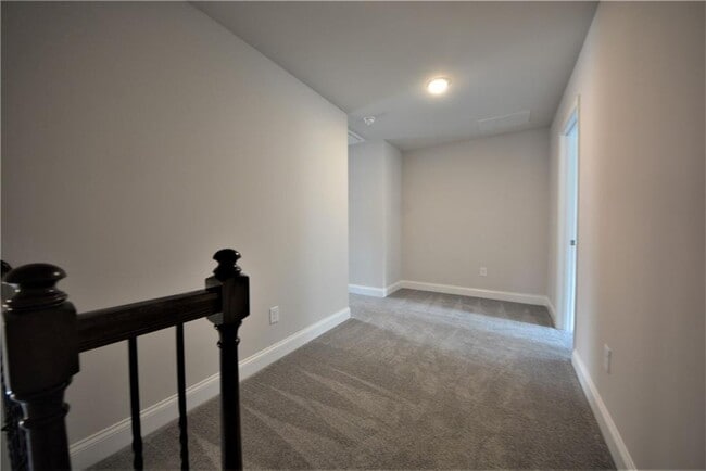 Building Photo - 2966 Chene Dr