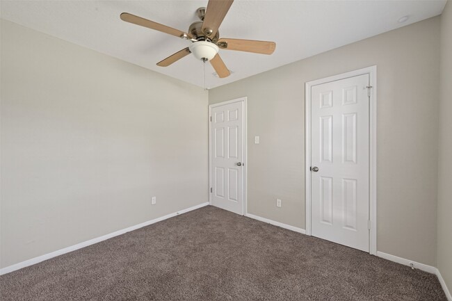 Building Photo - 22718 Pebworth Pl