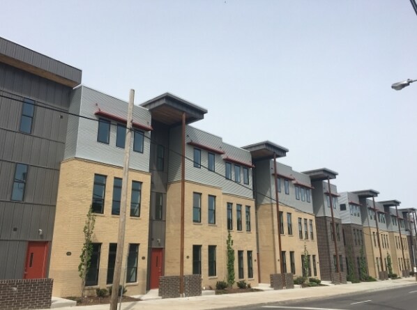 Building Photo - Woodstock at Chestnut Hill