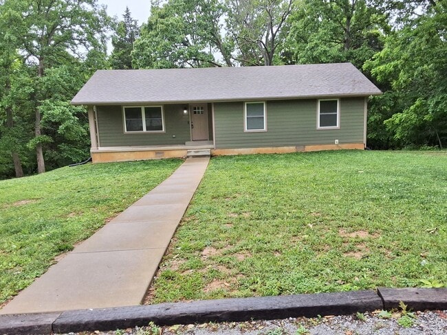 Primary Photo - Beautiful 4 Bedroom 2 Bath Home