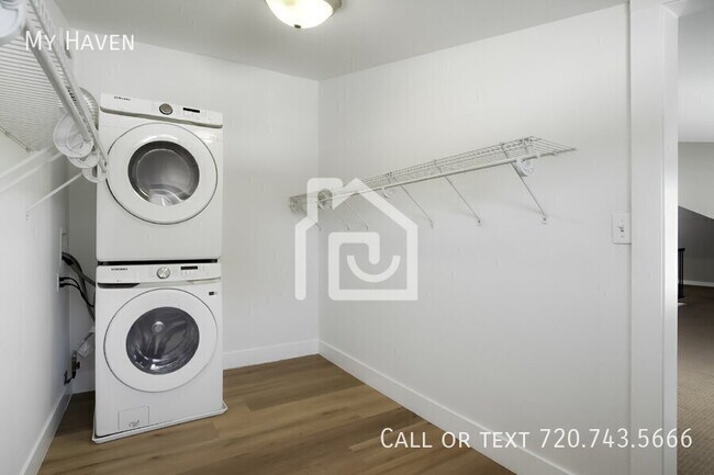 Building Photo - 1640 N Downing St