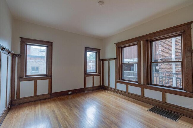 Building Photo - 1207 Clayton St