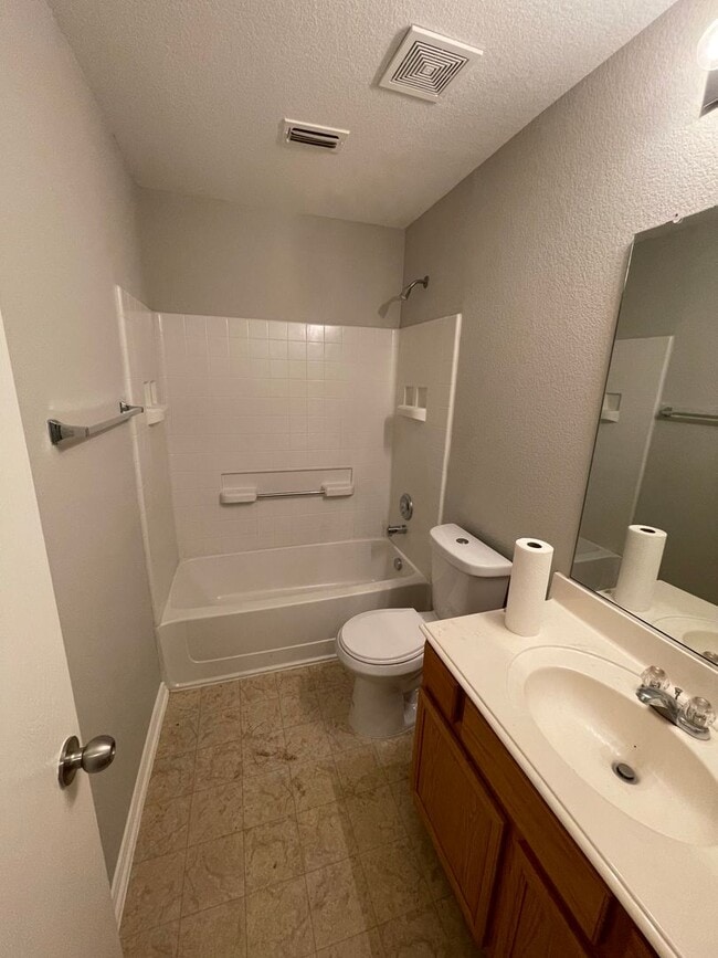 Building Photo - 1521 Carrigan Ln