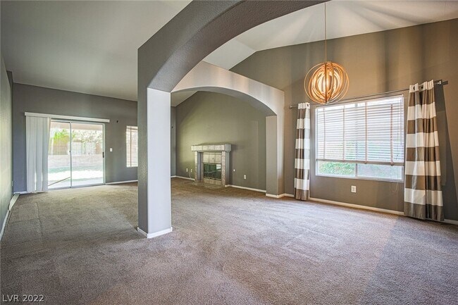 Building Photo - 1917 Crystal Glen Ct