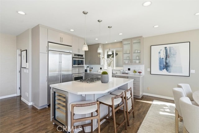 Building Photo - 2406 Ocean Dr