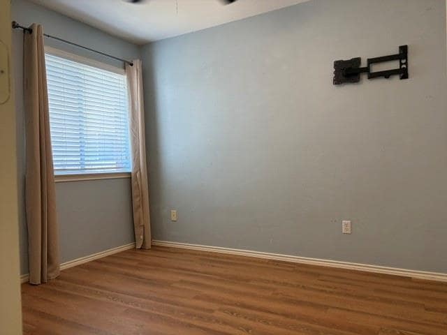 Building Photo - 3216 Blue Ridge Dr
